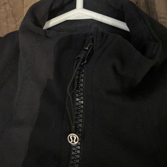 Lululemon Zip-Up Sweater - Picture 4 of 7